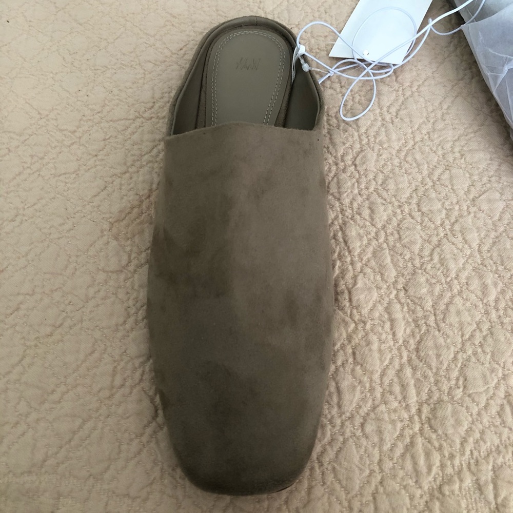 H&M flats